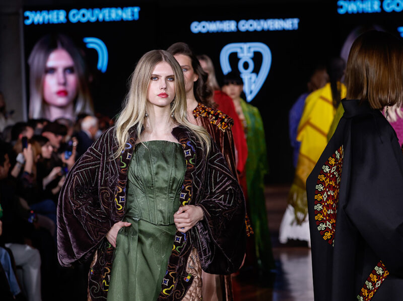 ORIENTAL-FASHION-SHOW