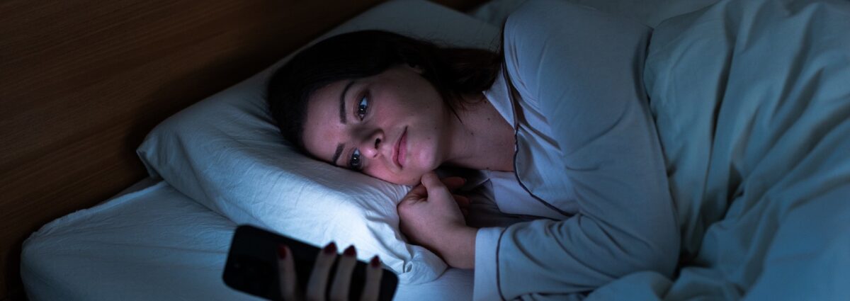 dormire sonno telefono hero