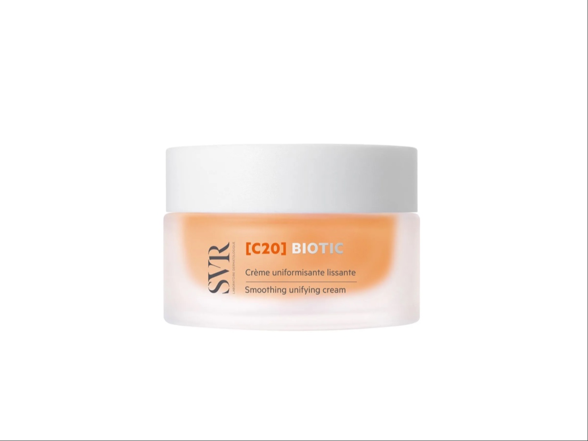 skincare illuminante crema siero tonico primavera estate 2025 121