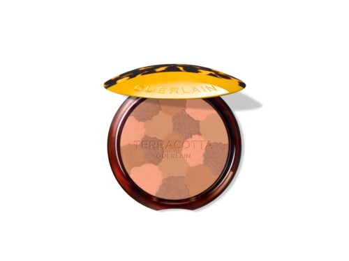 Тенденции макияжа весна лето 2025 55