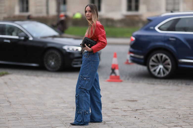 I jeans più trendy della stagione? I “cargo” sono il modello da avere assolutamente nell’armadio ora!