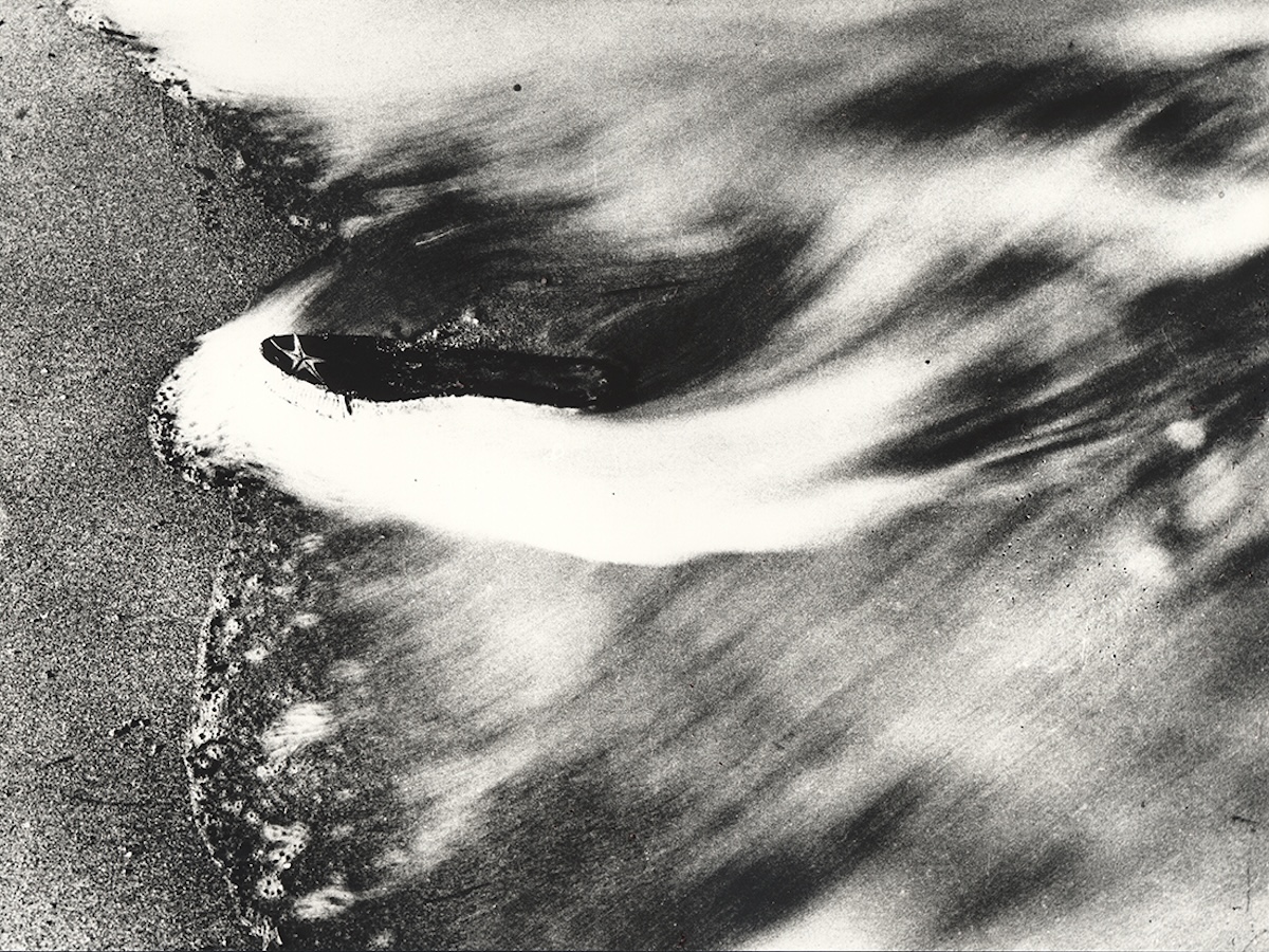 Mario Giacomelli, L_approdo, 1952 © Archivio Mario Giacomelli