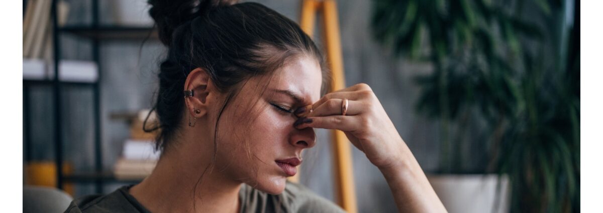 donna stanchezza triste hero