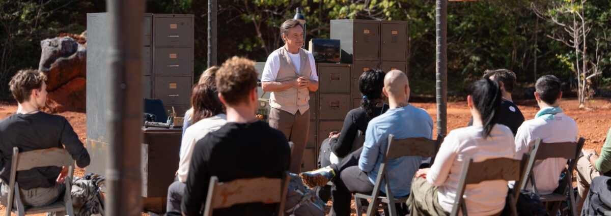 Cover money road desktop