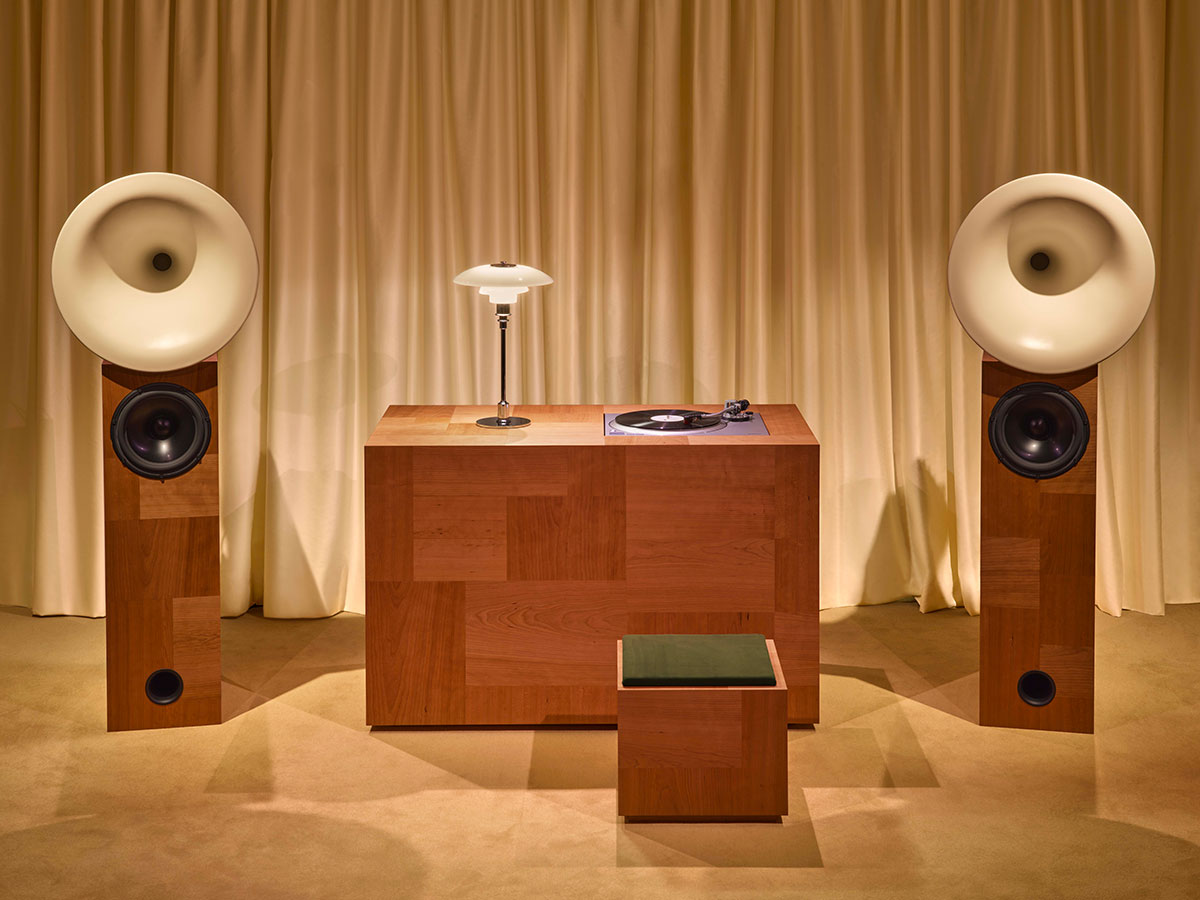 L’Atelier-Sonore—Valentino-Boutique-Madison-Avenue-NY-(5)