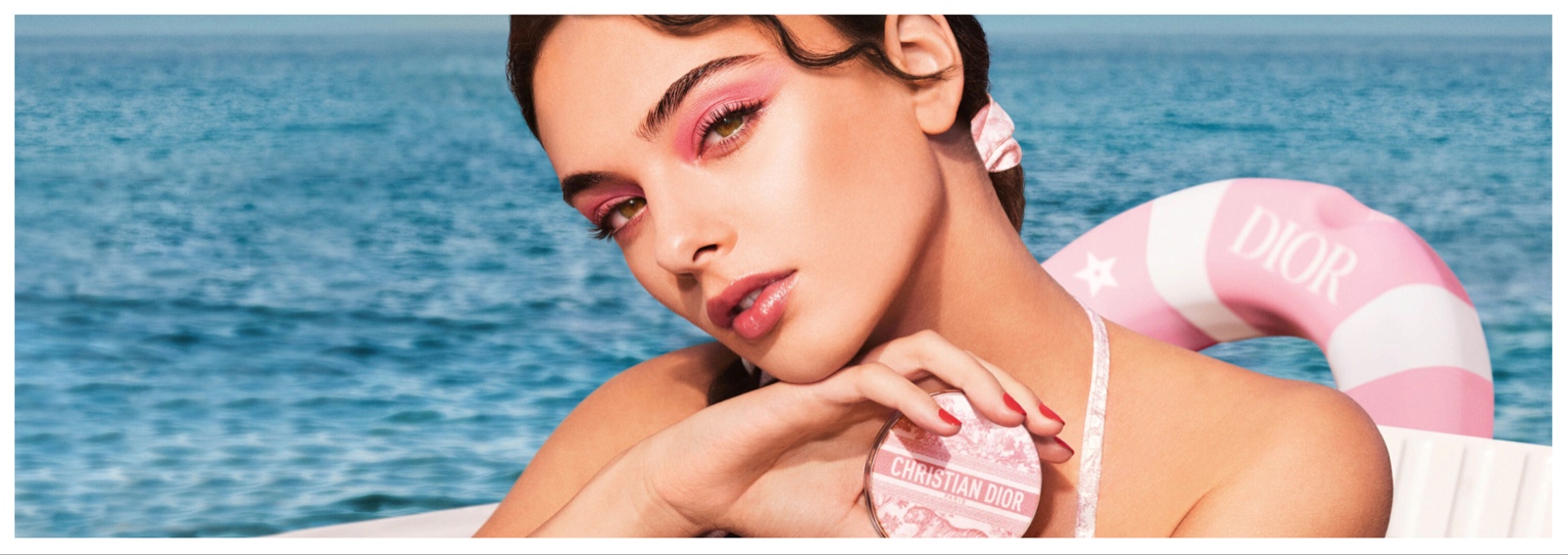 nuove collezioni make up estate 2025 trucco di tendenza cover desktop