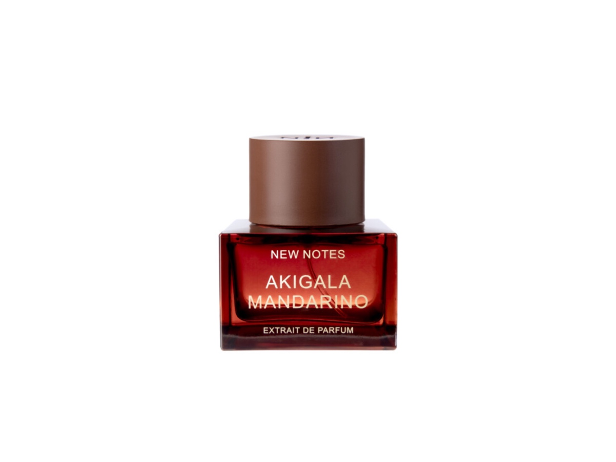 profumi con Akigalawood nota intensa legnosa sensuale persistenti 03