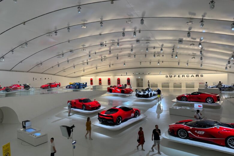 “Everybody is a Ferrari fan”: una giornata nel cuore della Rossa con Ferrari Style