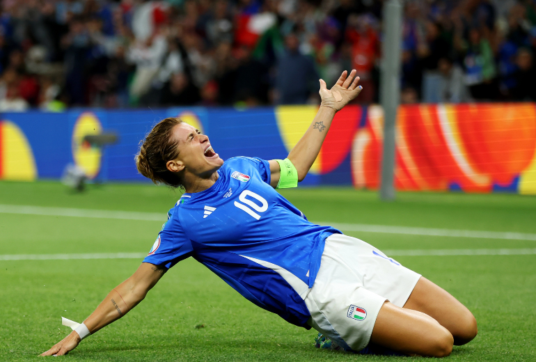 Le star del calcio femminile che ci stanno facendo sognare agli Europei 2025