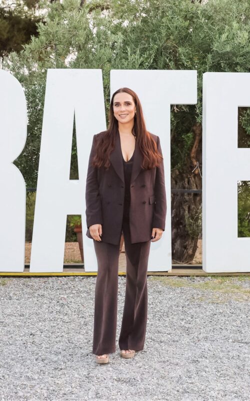 Что ж, Лукреция Губиун в Бриони (1)