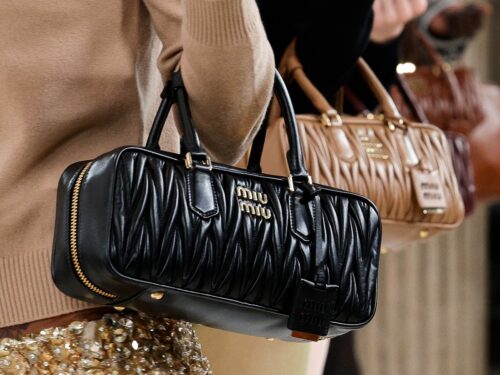 Хорошо друг от друга