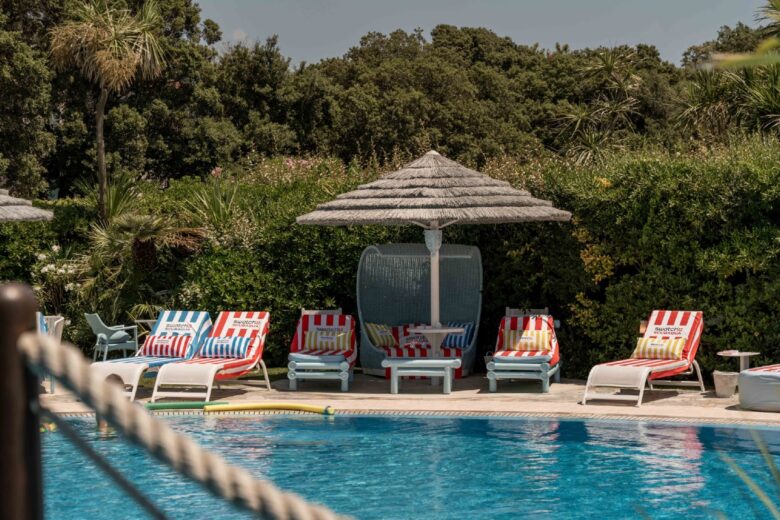 Swatch porta i colori dell’estate a Forte dei Marmi: arriva SCUBAQUA al Bagno Annetta