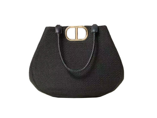 Руководитель магазина-в-рафий-татвинетт Милан