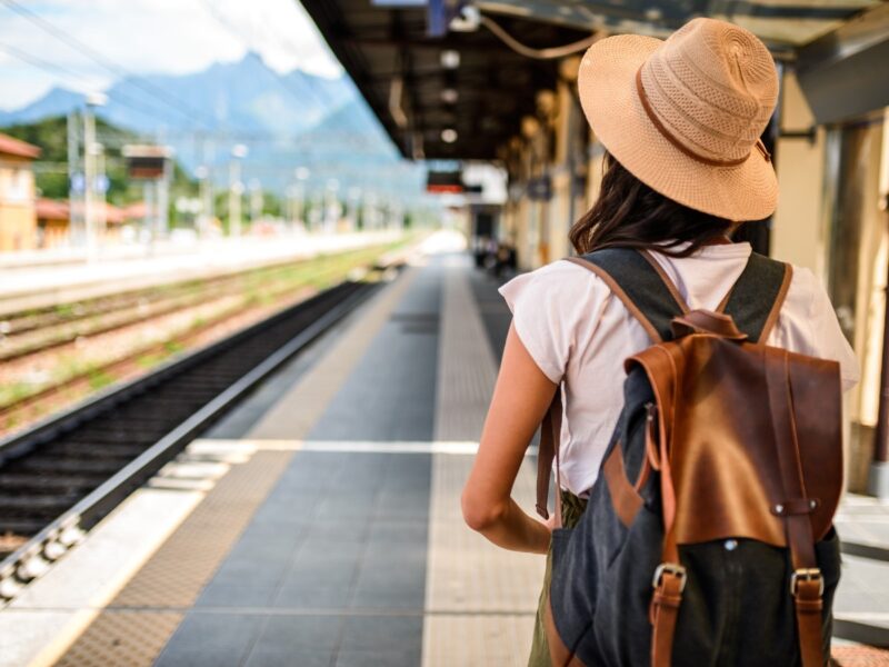 viaggiare vacanza treno