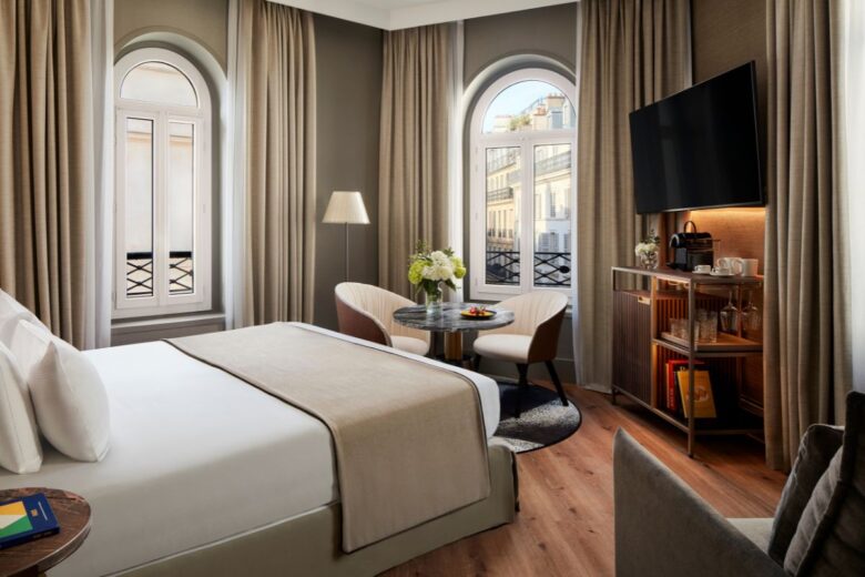 Tre hotel per vivere la Ville Lumière con stile
