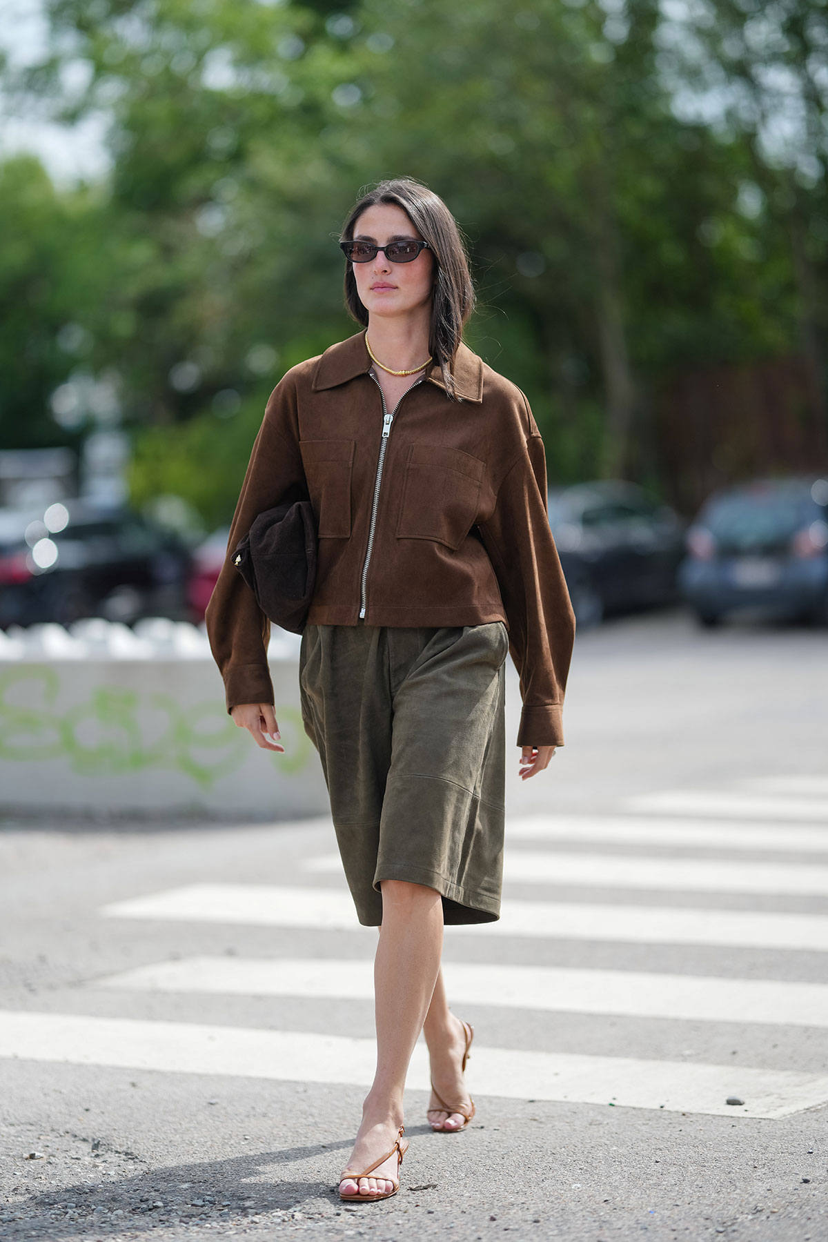 bermuda-e-giacca-in-suede