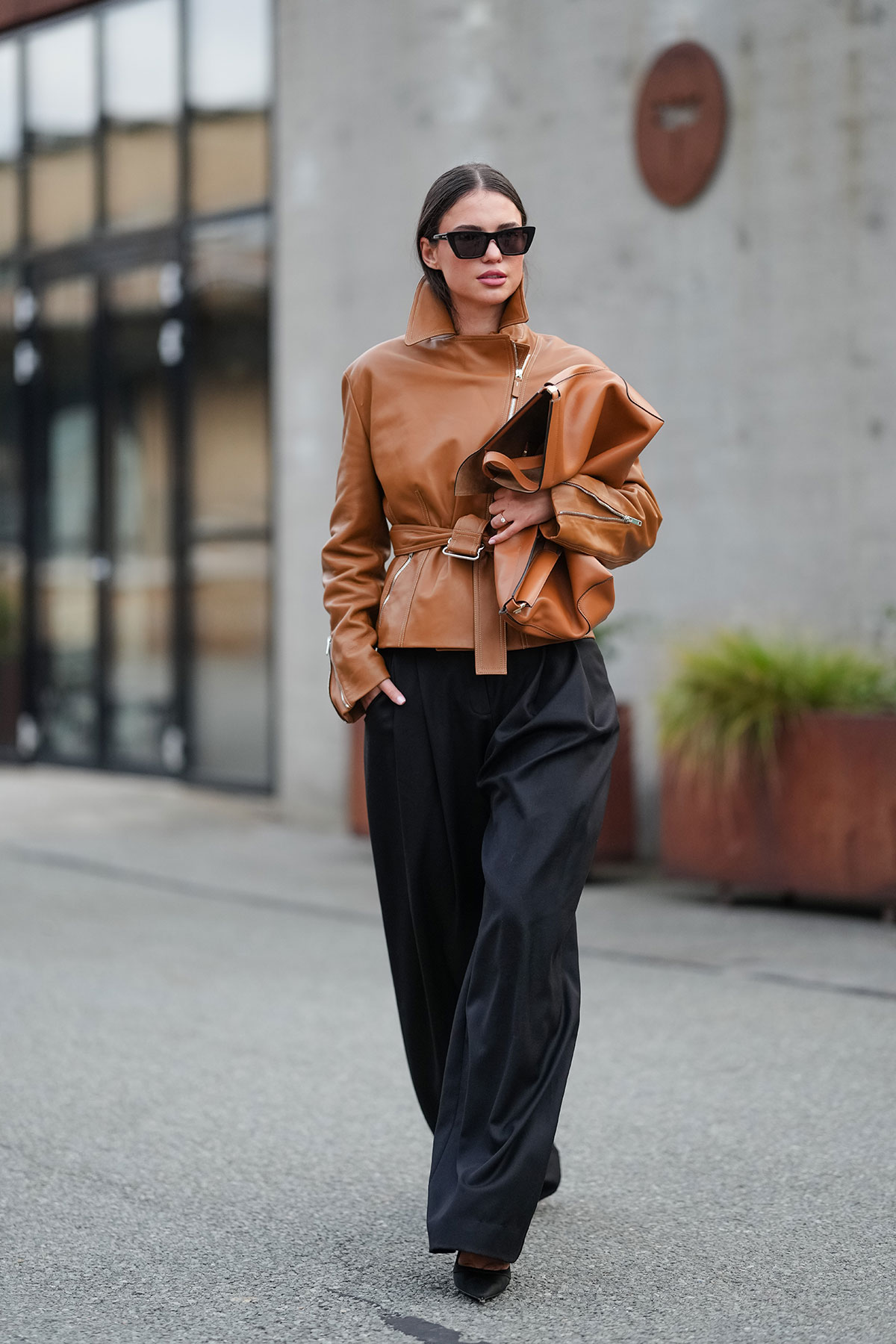 panta-sartoriali-e-giacca-di-pelle