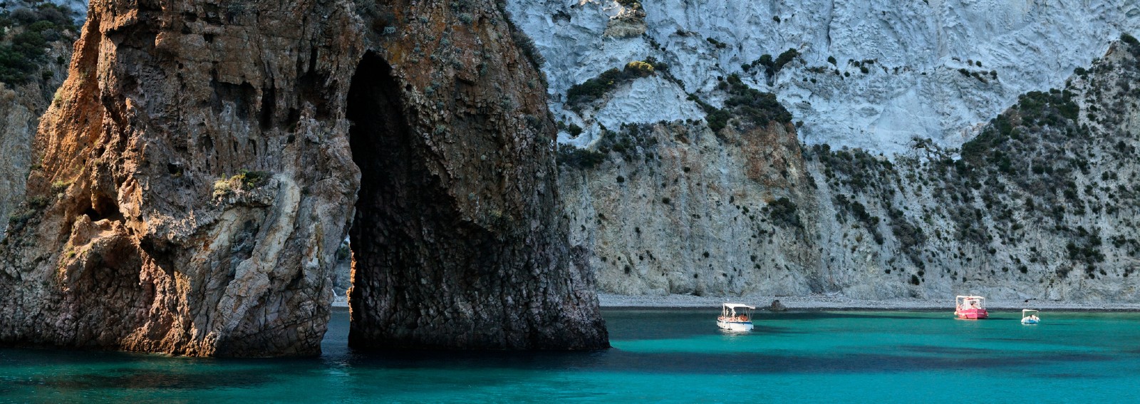 ponza hero