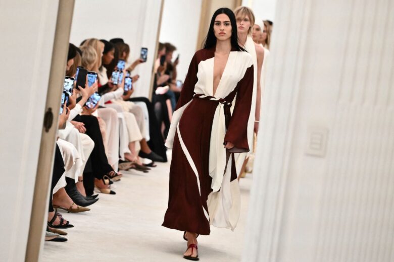 Milano Fashion Week: il meglio del primo giorno di sfilate Primavera-Estate 2026