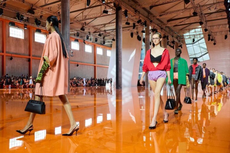 Milano Fashion Week: cos’è successo nel terzo giorno di sfilate Primavera-Estate 2026