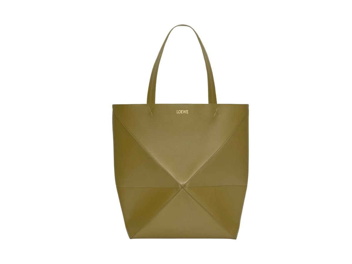 Loewe Puzzle складывает очень большую