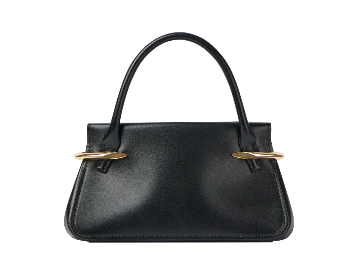 givenchy_pinch