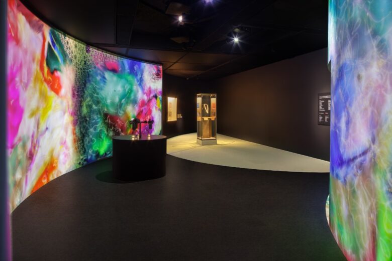 Bvlgari Kaleidos: in mostra a Tokyo la magia del colore