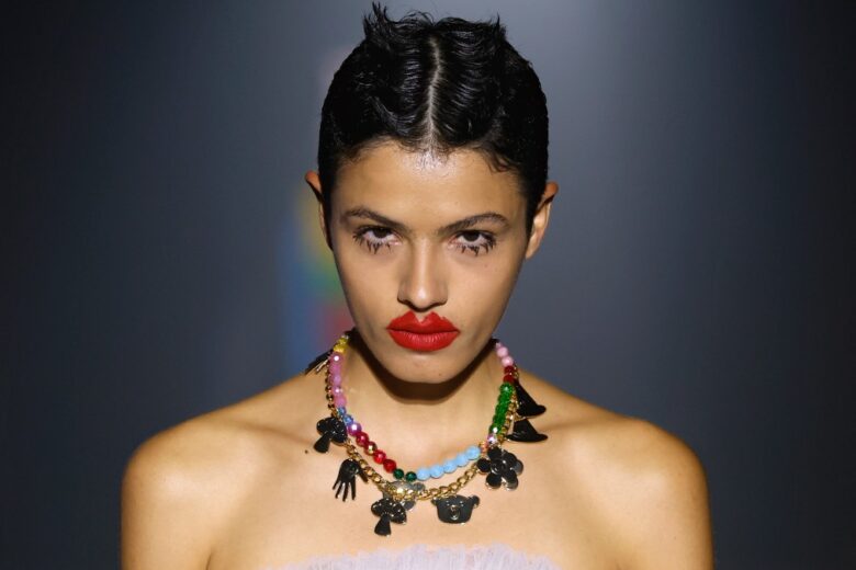 080 Barcelona Fashion: una gioiosa celebrazione dell’individualità