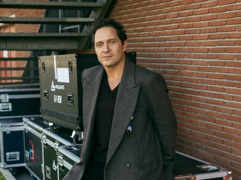 CLAUDIO SANTAMARIA mobile