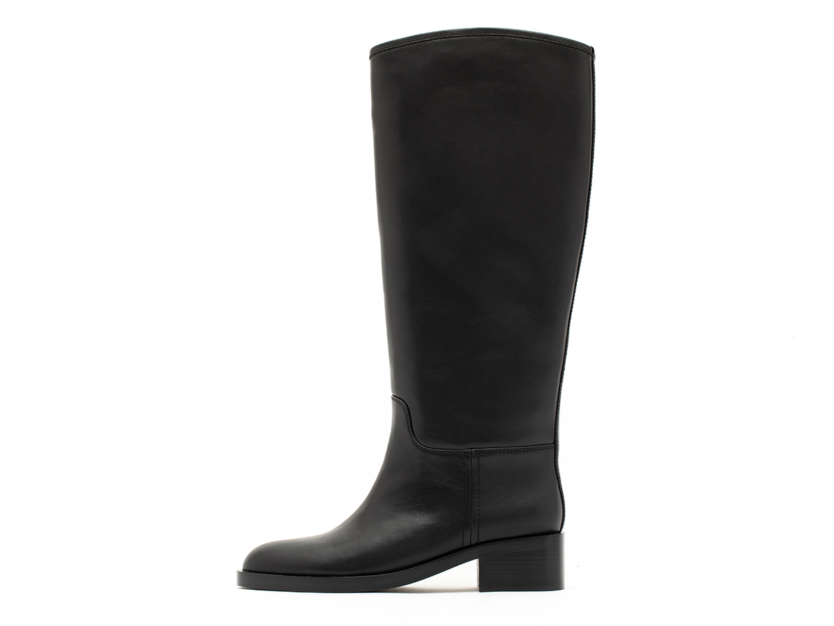 Jeffrey-Campbell-03072025_00052