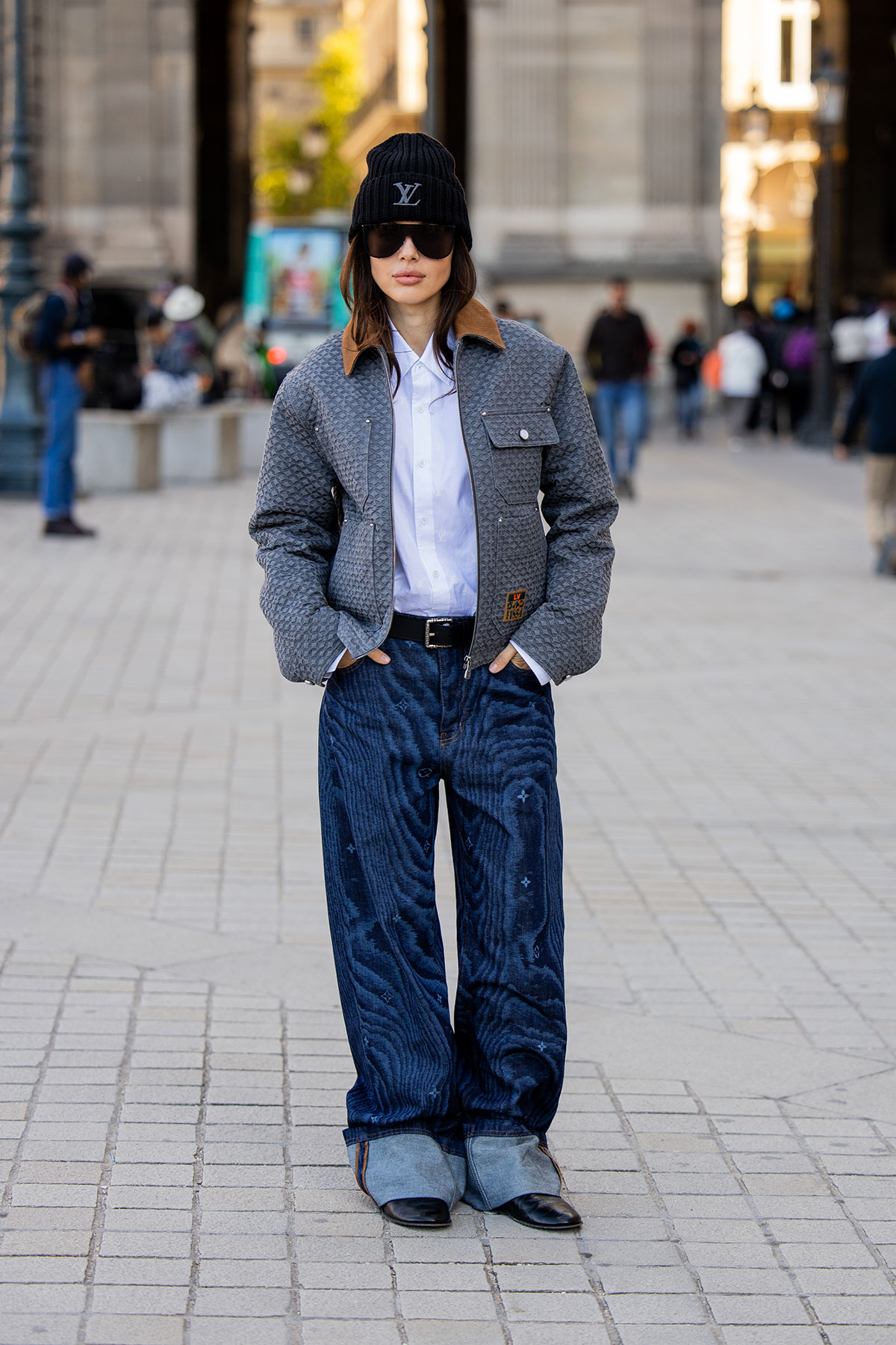 Kseniya-Shipilova-utility-jacket-e-jeans-con-risvolto