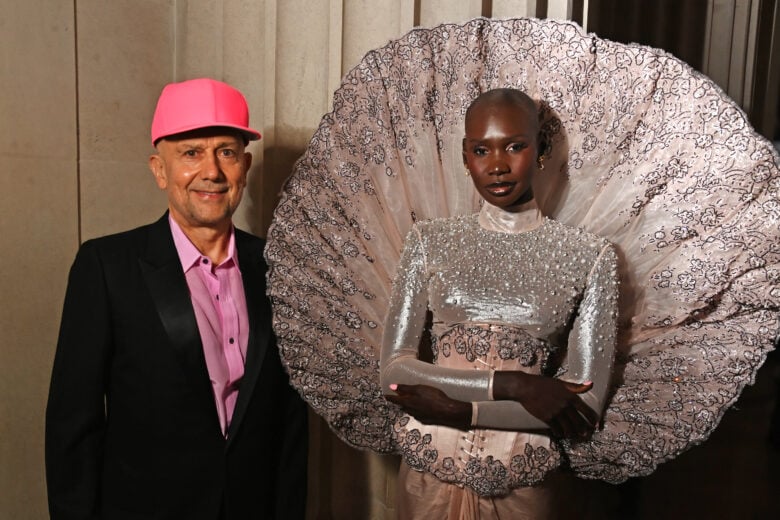 Londra si veste di rosa: il primo British Museum Ball incanta il mondo con il nuovo “MET Gala britannico”