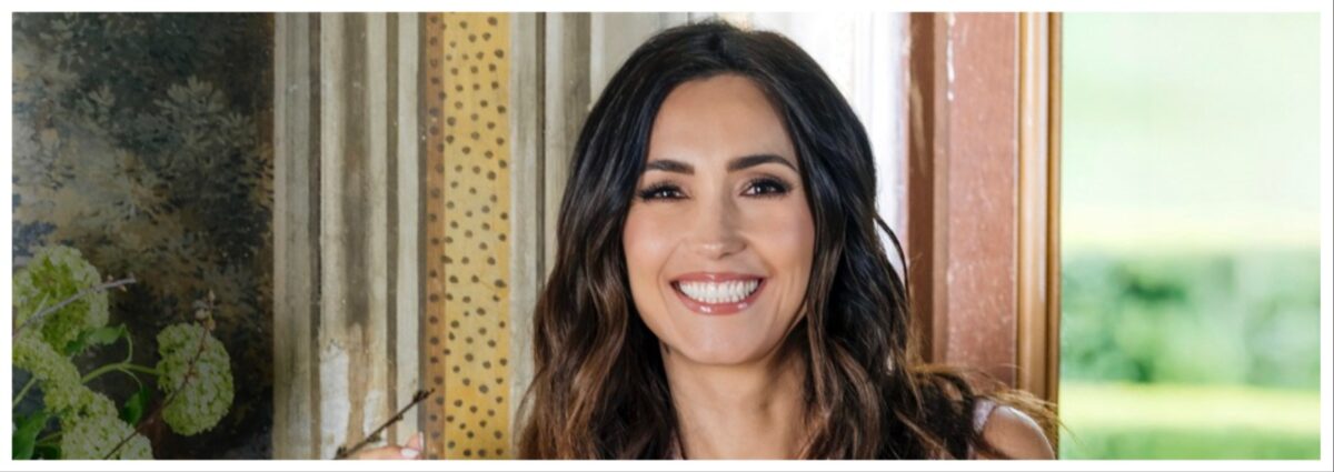 caterina balivo ambasciatrice laura biagiotti profumi cover dekstop