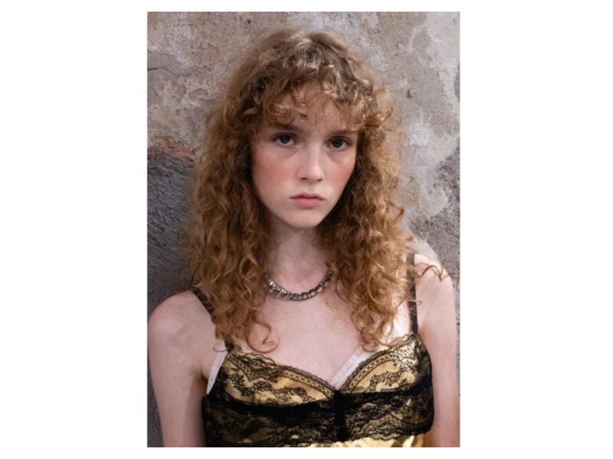 curly power tragli ricci alla moda prodotti efficaci di tendenza 07