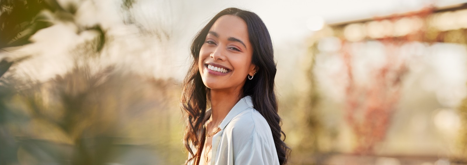 donna salute sorriso felicità hero