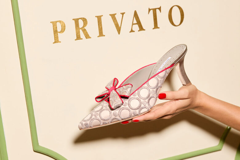 Manolo Blahnik sbarca in Italia: inaugura a Milano il primo flagship store dell’iconico brand
