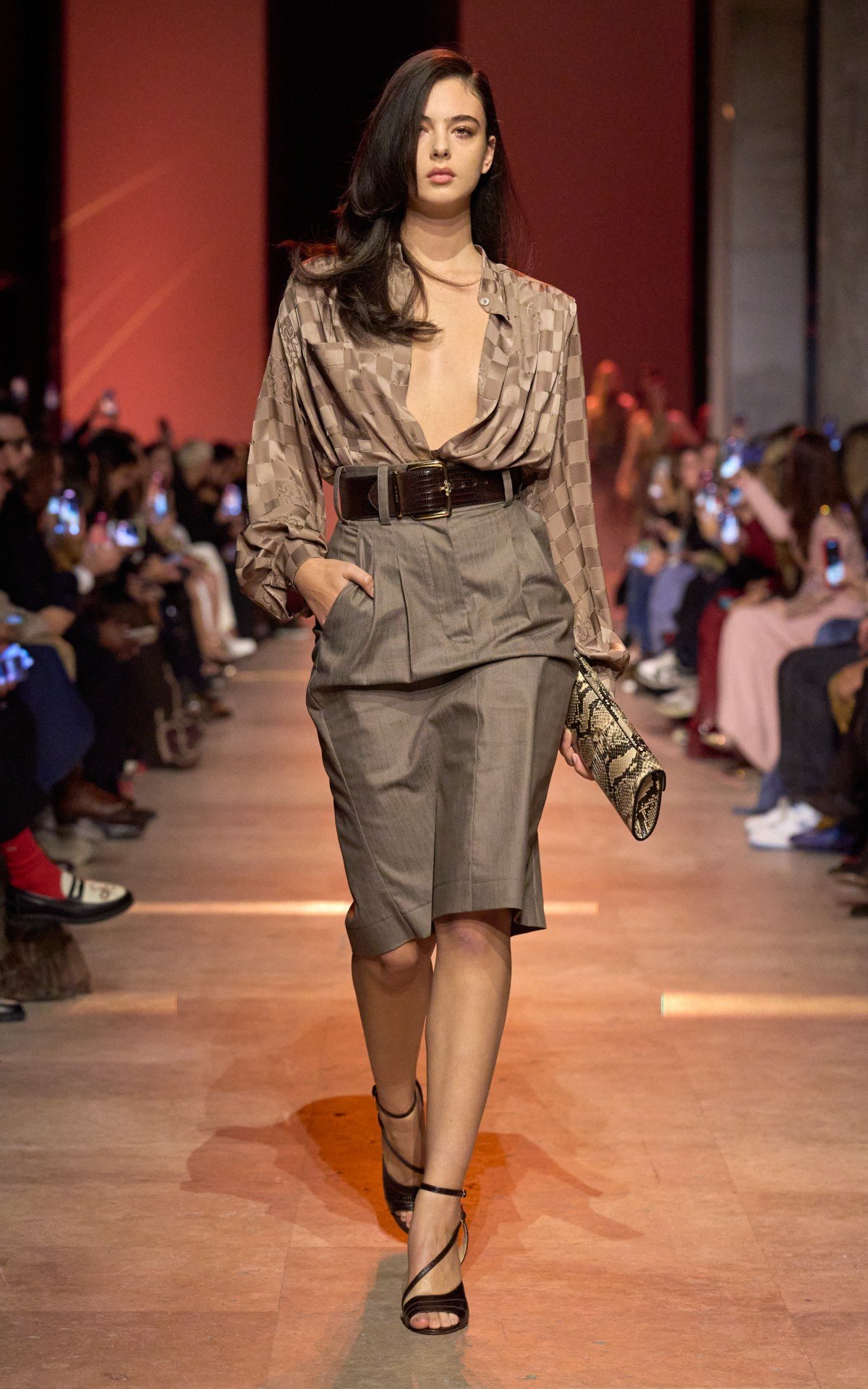 ok ELIE SAAB RTW SS26_LOOK (1)