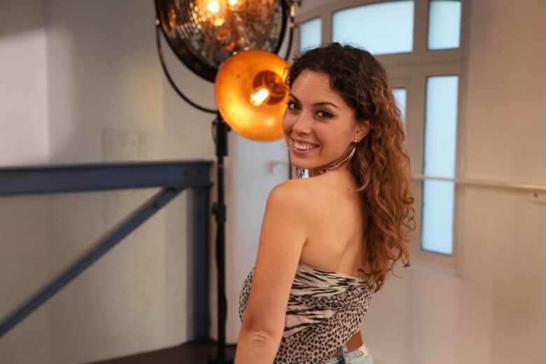 “La mia moda nasce dai ricordi”: Chiara Corso, la vincitrice italiana di Refashion che dà nuova vita al passato