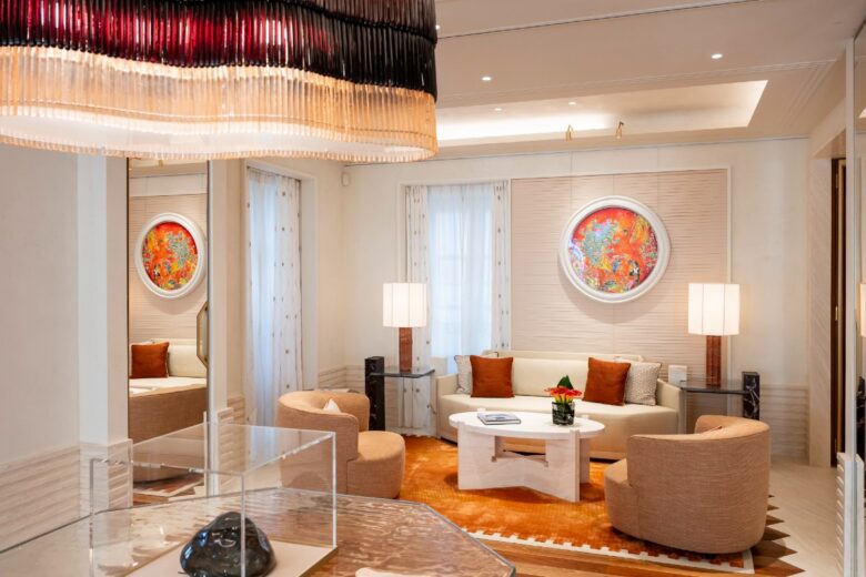 “Supernova”: la metamorfosi della bellezza secondo Bvlgari