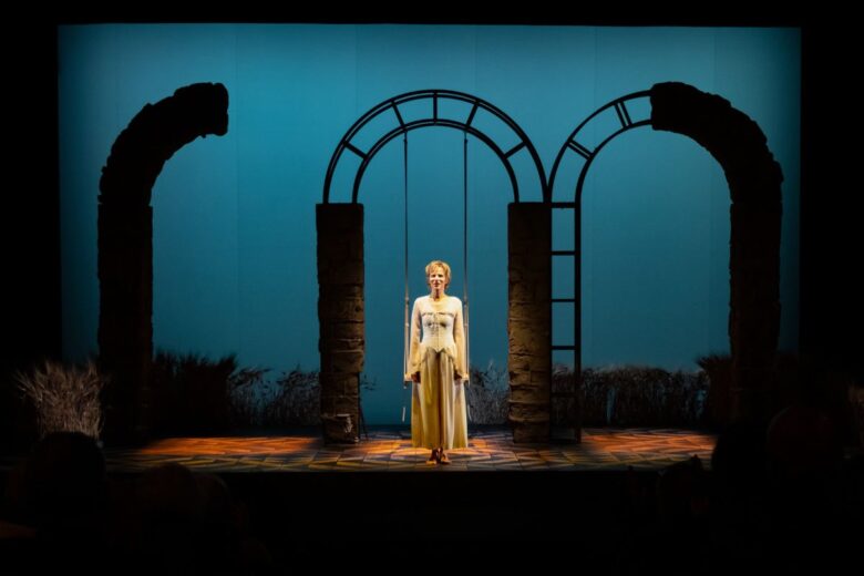 Il teatro è donna: “La Principessa di Lampedusa”