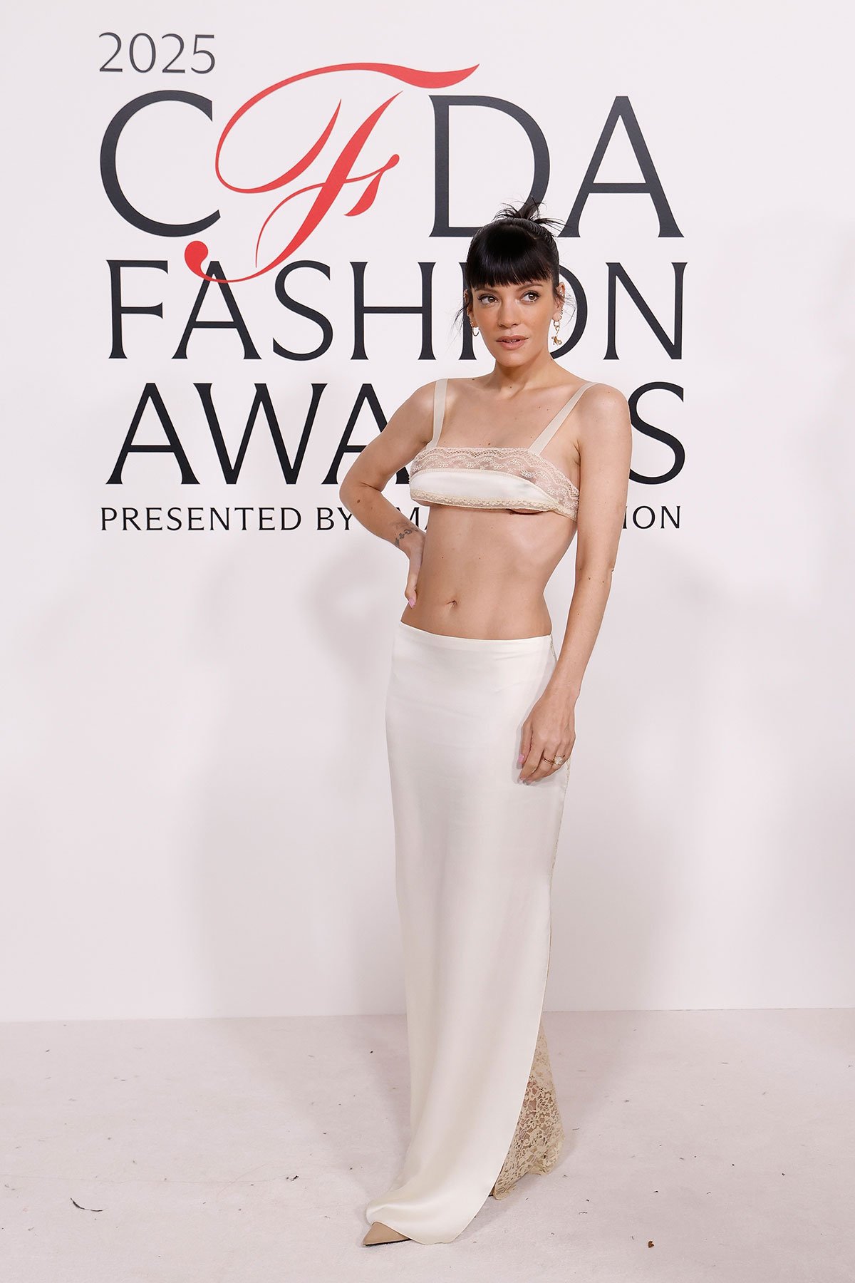 lily-allen-revenge-dress-1