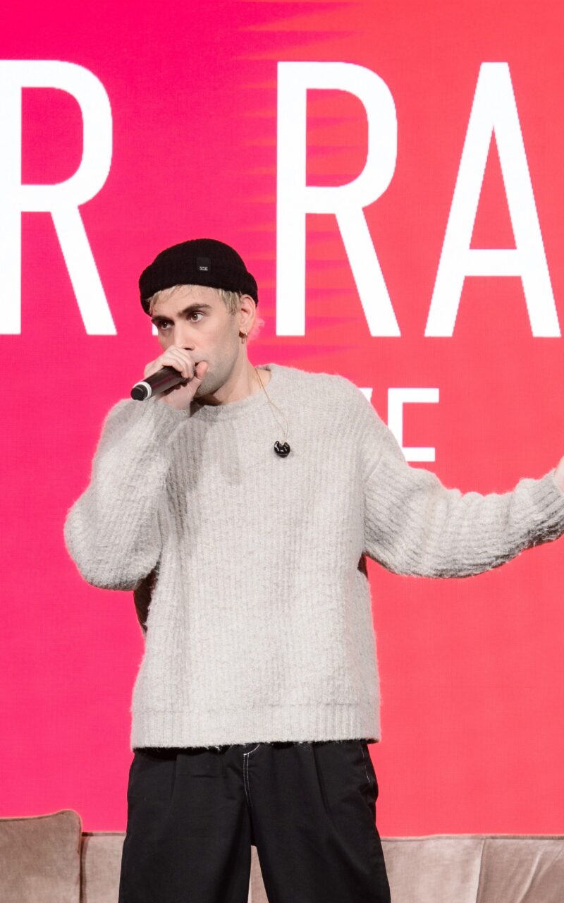 ok 098)MR RAIN LOR_3151