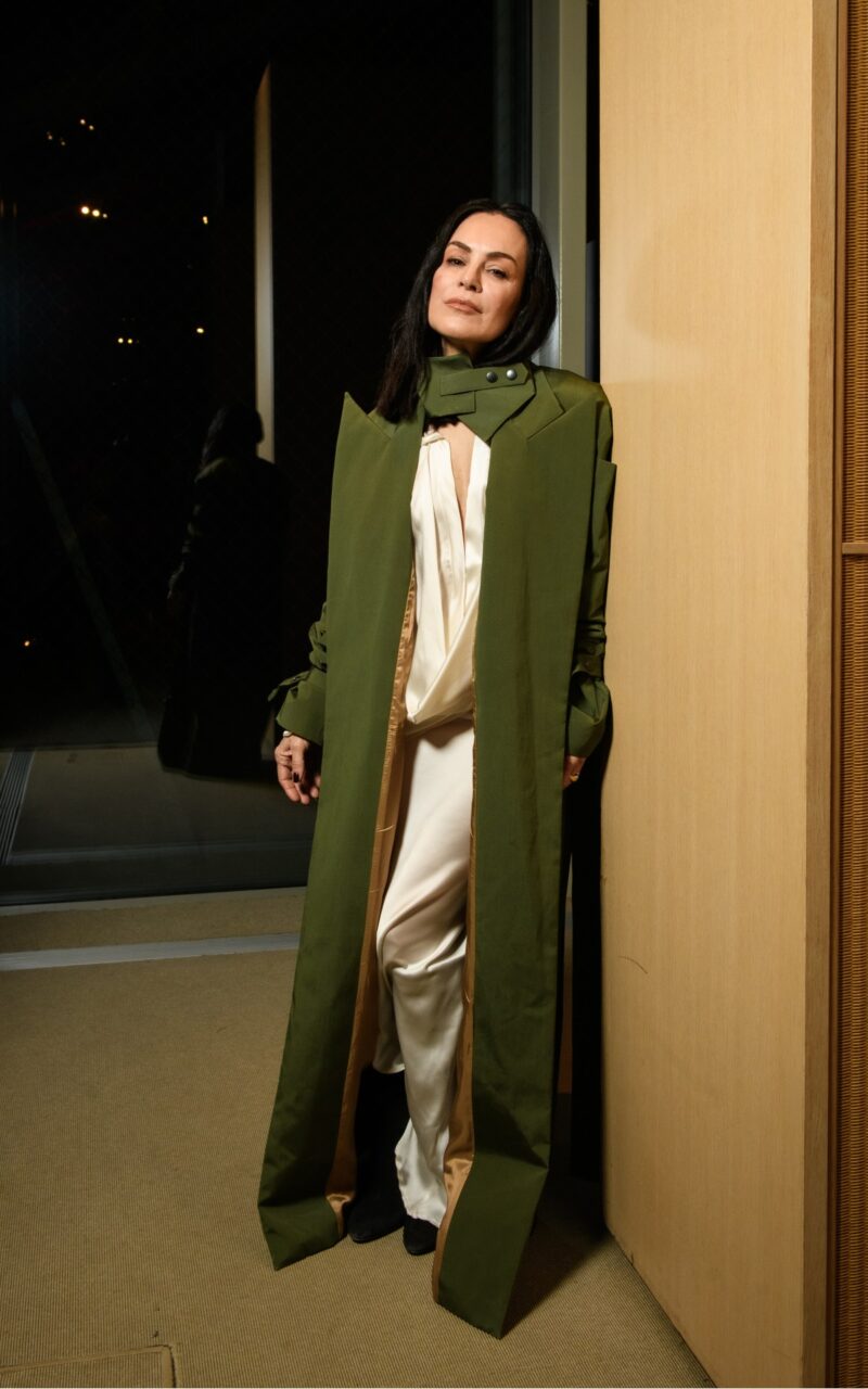 ok 325) ALEXIA BAR0702