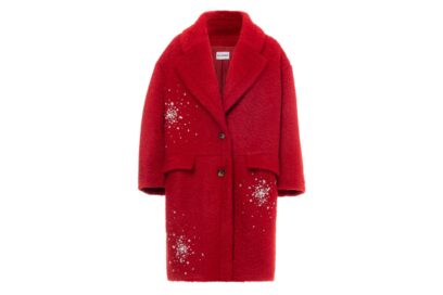 ok Des_Phemmes still life cappotto rosso