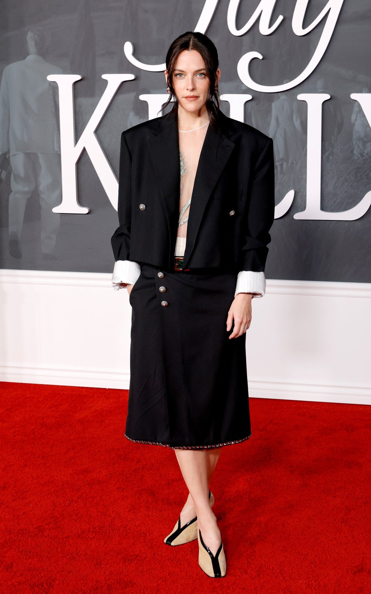 ok chanel_riley-keough_jay-kelly-premiere-los-angeles-HD