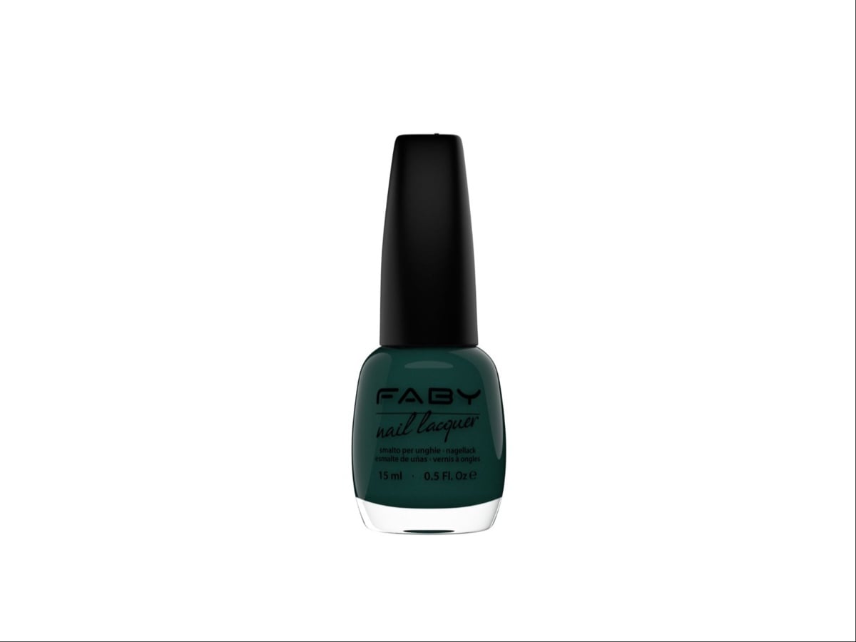 unghie verde bosco must nail art inverno 2025 2026 smalto 03
