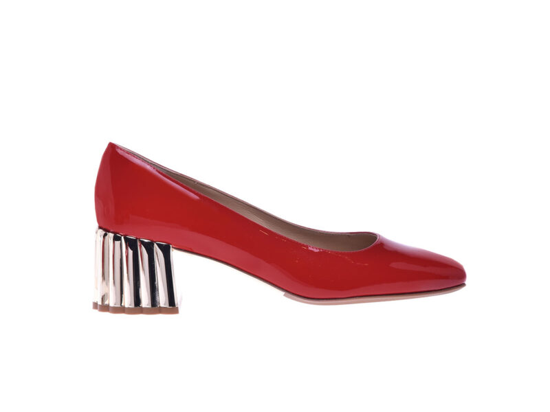 Baldinini_FW25_Decollete-in-vernice-rossa_450-Euro