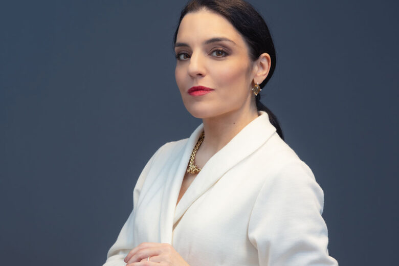 Guardaroba e dress code: i tips dell’esperta del galateo Elisa Motterle