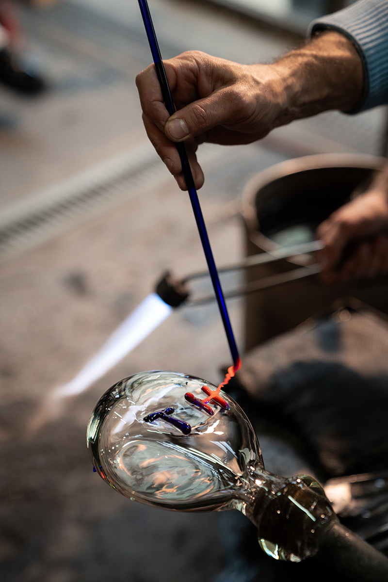 GLASS BLOWING TH copia
