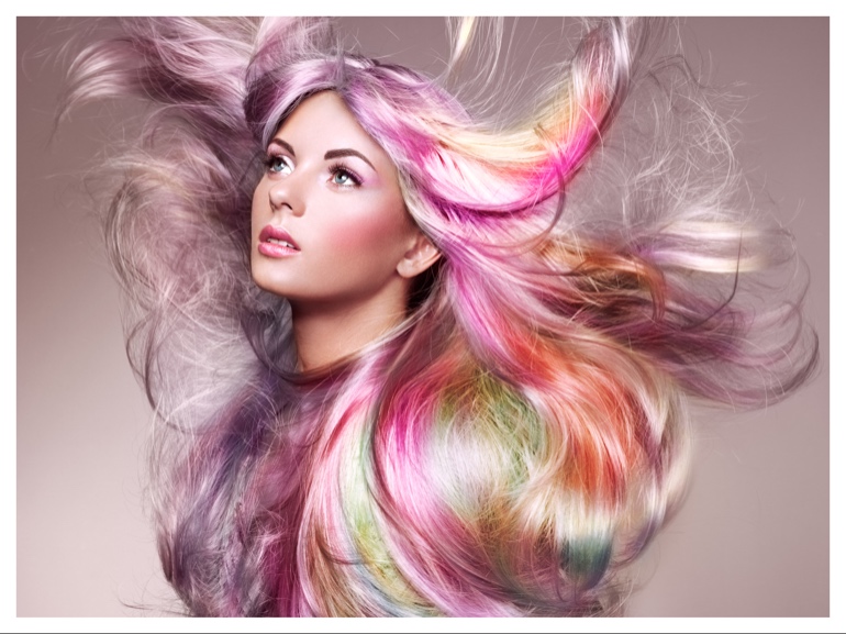 capelli arcobaleno sfumato melted rainbow colore tinta originale di tendenza cover mobile